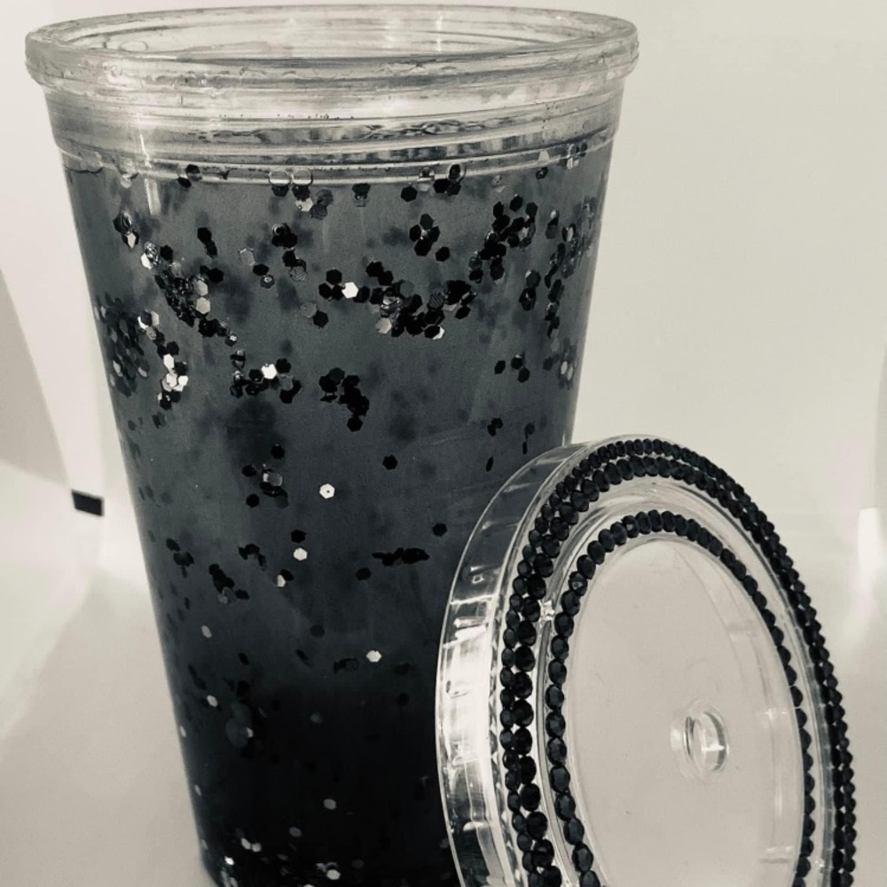 Snow globe tumblers